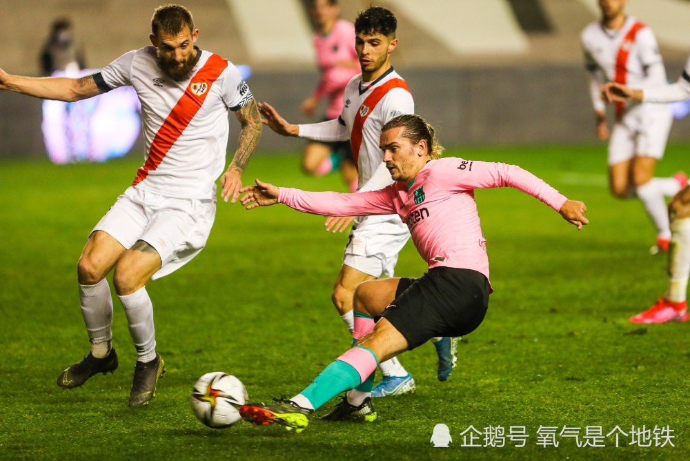 关于赛后金州勇士调整名单以备国王杯;状态回暖环节打磨;震撼外界;团队化学反应显著的信息 关于赛后金州勇士调整名单以备国王杯;状态回暖环节打磨;震撼外界;团队化学反应显著的信息