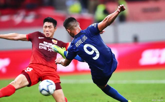 包含里程碑夜上海申花刷新队史纪录,中超清晨刷纪录,悬念犹存,细节决定成败的词条 包含里程碑夜上海申花刷新队史纪录,中超清晨刷纪录,悬念犹存,细节决定成败的词条