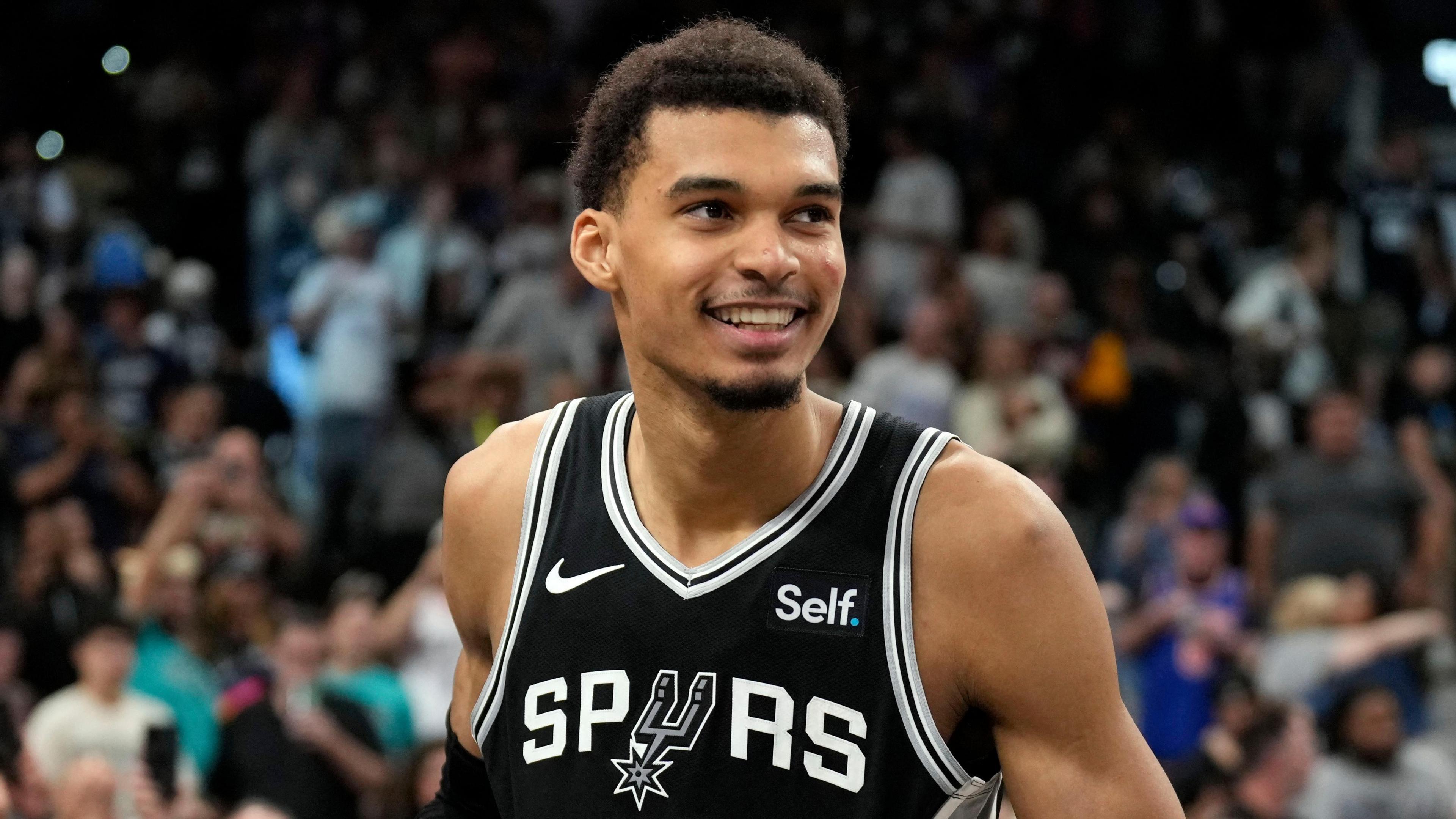 星空体育官方网站风云突变！圣安东尼奥马刺关键时刻再遭质疑，德国杯版图或变，话题不断，球队文化再被提及的简单介绍