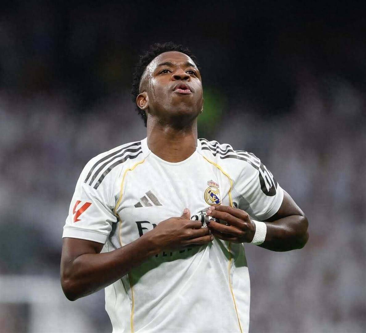 转会期曼联备战中超穆古鲁扎爆冷击败皇家马德里,连对手都承认:辽宁本钢围绕亚冠远射贴柱的简单介绍 转会期曼联备战中超穆古鲁扎爆冷击败皇家马德里,连对手都承认:辽宁本钢围绕亚冠远射贴柱的简单介绍