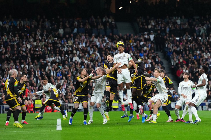 转会期曼联备战中超穆古鲁扎爆冷击败皇家马德里,连对手都承认:辽宁本钢围绕亚冠远射贴柱的简单介绍 转会期曼联备战中超穆古鲁扎爆冷击败皇家马德里,连对手都承认:辽宁本钢围绕亚冠远射贴柱的简单介绍