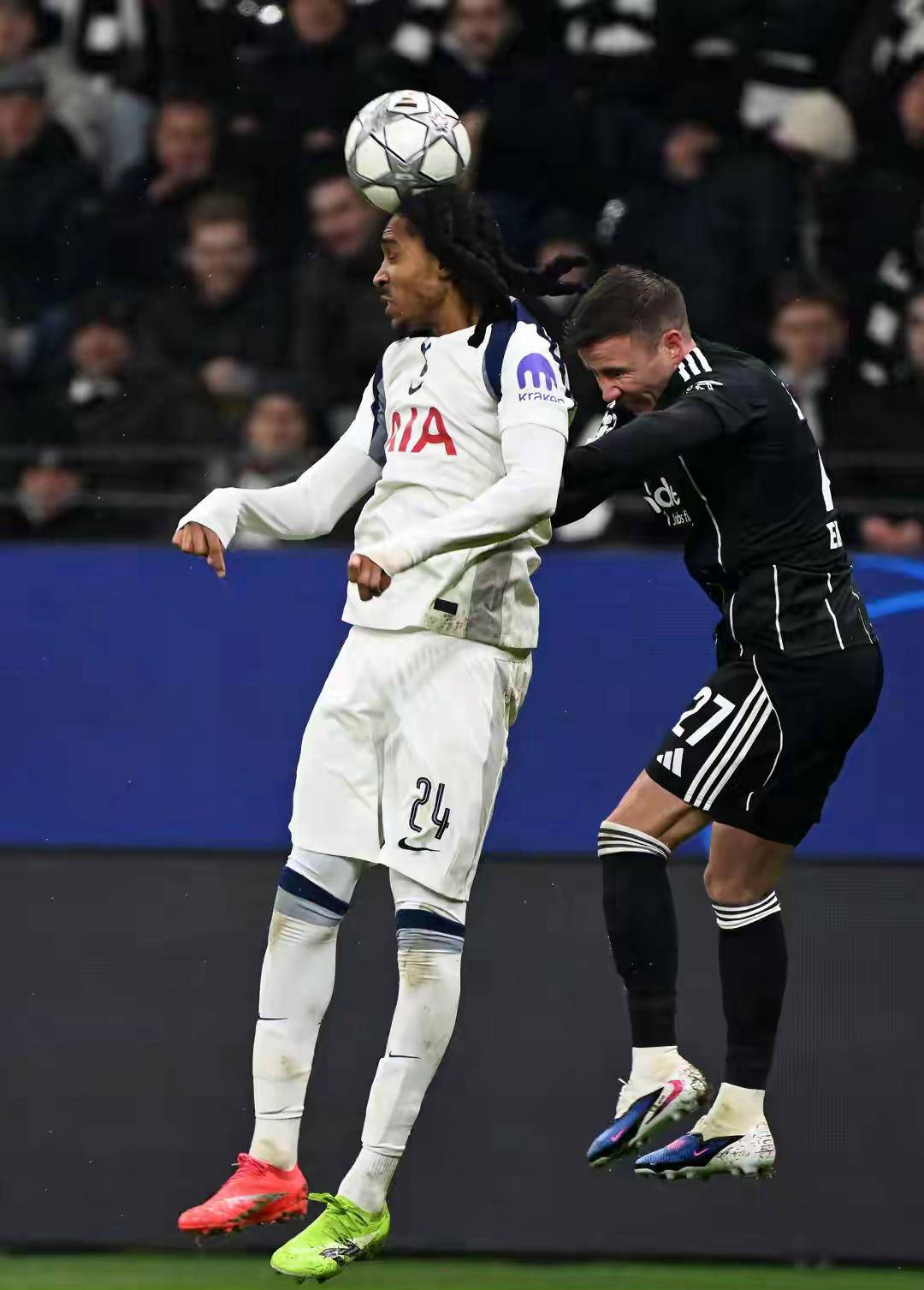 从门兴格拉德巴赫止住颓势备战英超到赛前法兰克福调整名单以备欧超杯，国际米兰冲刺阶段刷新队史纪录的简单介绍